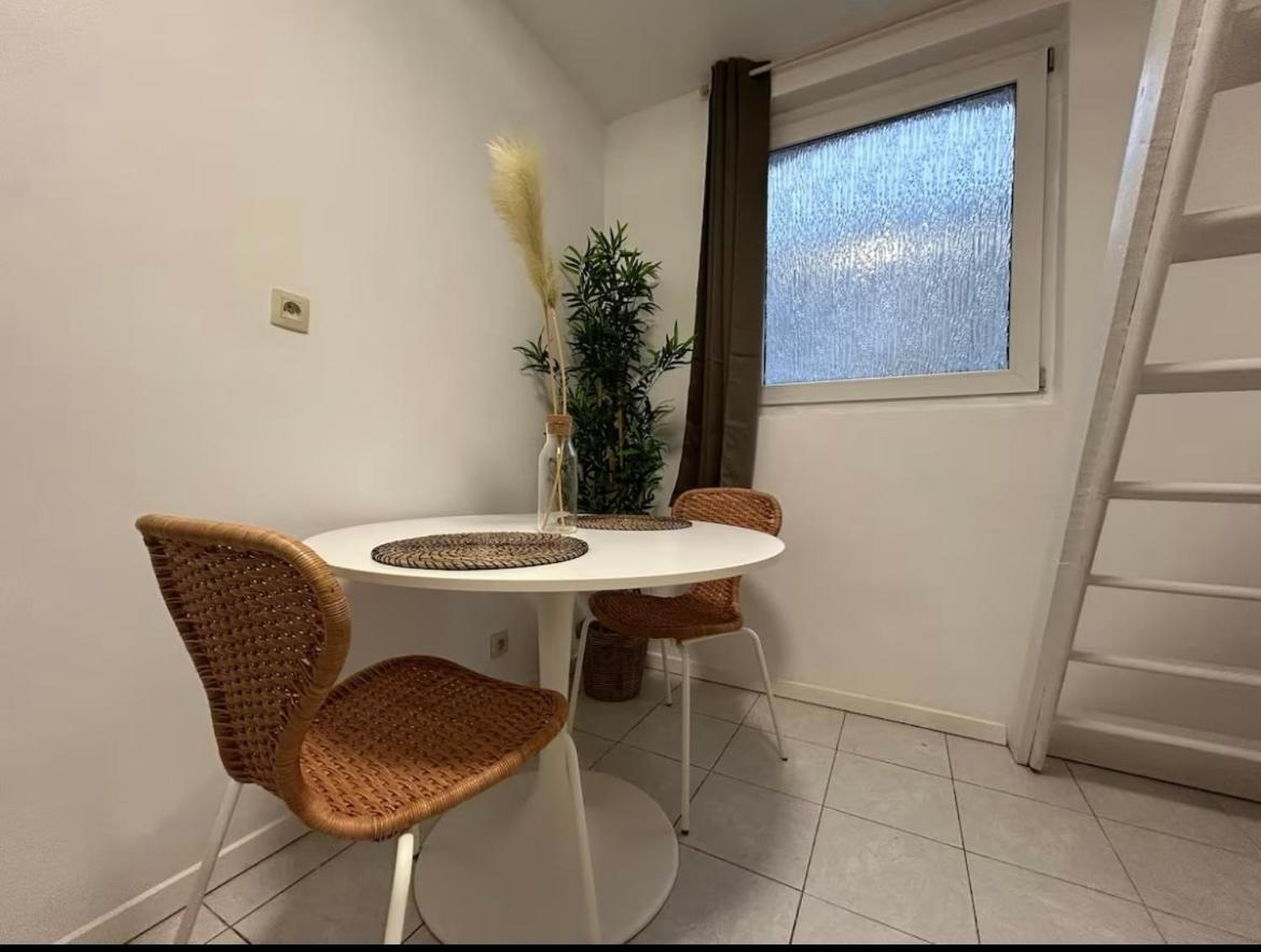 Bruxelles Nid Douillet Et Chaleureux Daire Dış mekan fotoğraf